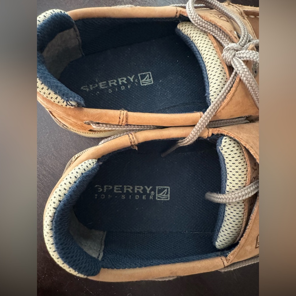 Sperry Topsider Boys. Lanyard Boys. 4 EUC - Picture 4 of 7